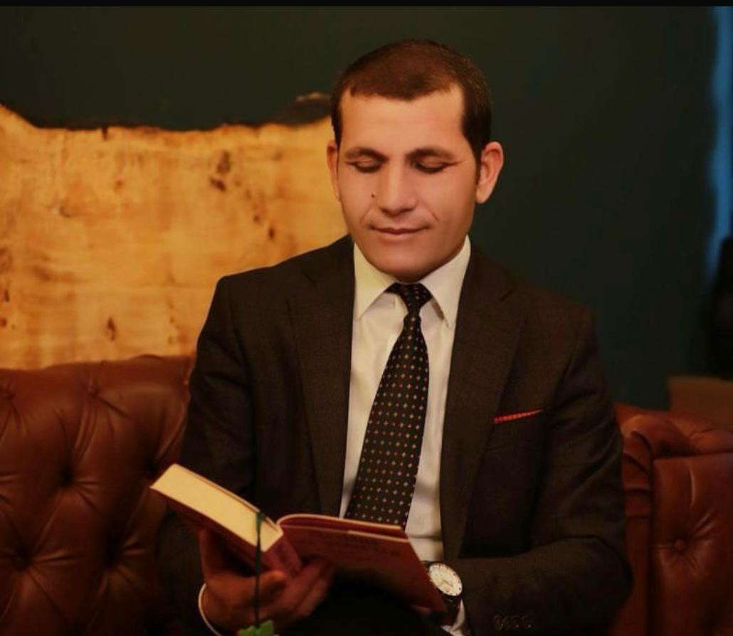 Zübeyt BOZKURT yazar fotoğrafı