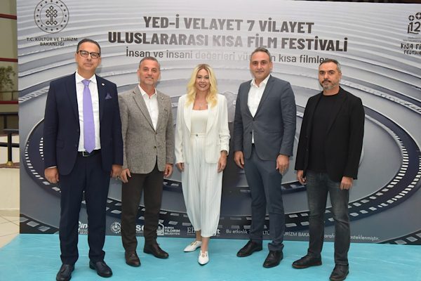 Yıldırım Belediyesi&rsquo;nin katkılarıyla ger&ccedil;ekleştirilen &lsquo;12. Uluslararası Yed-i Velayet 7 Vilayet