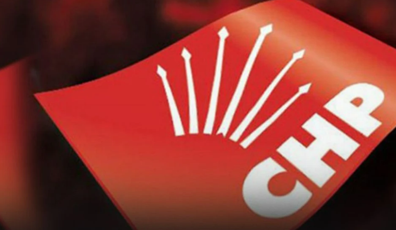 Cumhuriyet Halk Partisi’nde (CHP), İstanbul İl Kongresi’nin iptaliyle başlayan kriz,