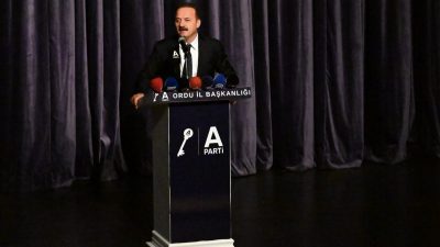 Anahtar Parti Genel Başkanı Yavuz Ağıralioğlu, Ordu&rsquo;da d&uuml;zenlenen &ldquo;Halk Buluşması&rdquo;nda