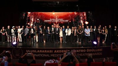 Antalya&rsquo;da bu yıl ilk kez d&uuml;zenlenen Uluslararası Akdeniz Tiyatro &Ouml;d&uuml;lleri,