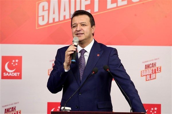 Saadet Partisi Genel Başkanı Arıkan, D-8 &uuml;yesi kardeş &uuml;lke Malezya'da