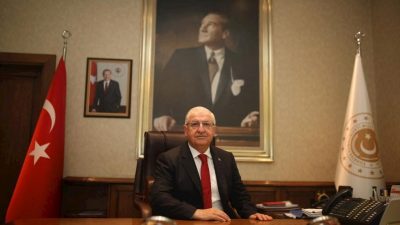 Milli Savunma Bakanı Yaşar G&uuml;ler ve beraberindeki heyet, Pakistan Başbakanı