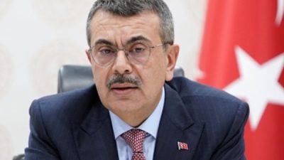 Milli Eğitim Bakanı Yusuf Tekin,&nbsp;Gaziantep Valiliğini ziyaret ederek, Vali Kemal