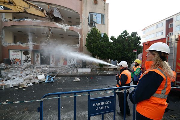 Bakırk&ouml;y&rsquo;de 25 yıldır beklenen imar planları, itiraz s&uuml;re&ccedil;lerinin tamamlanmasının ardından