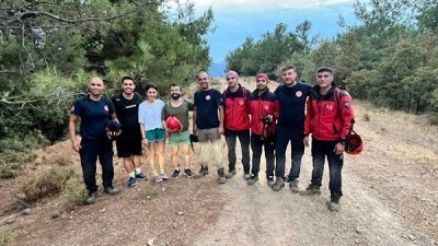 İzmir B&uuml;y&uuml;kşehir Belediyesi İtfaiye Dairesi Başkanlığı ekipleri, 28 Eyl&uuml;l akşamı