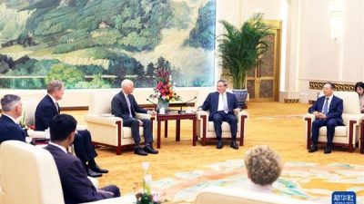 &Ccedil;in Başbakan Li Qiang d&uuml;n &ouml;ğleden sonra &Ccedil;in&rsquo;i ziyaret eden