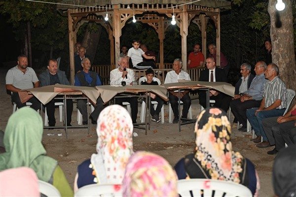 Başkan Başdeğirmen ve beraberindeki belediye başkan yardımcılarının bir sonraki durağı