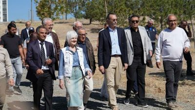 Etimesgut Belediyesi tarafından, il&ccedil;e genelindeki hizmetleri ve altyapı &ccedil;alışmalarını vatandaşların