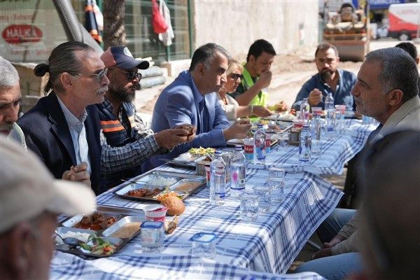 Kazım Karabekir Mahallesi&rsquo;nde bulunan binanın, inşaatı yerinde inceleyen Etimesgut Belediye