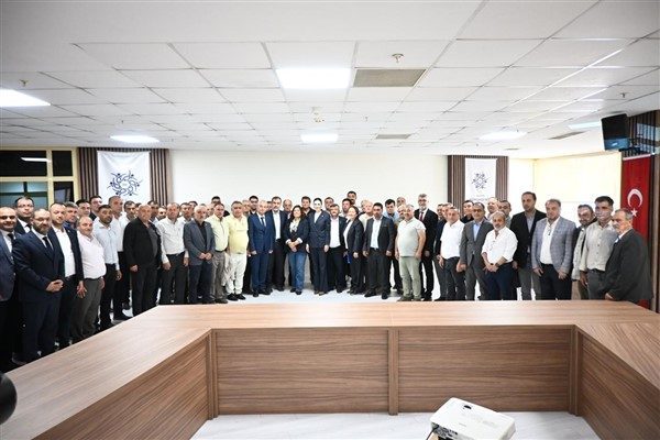 Toplantıya AK Parti Aydın İl Başkanı Mehmet Erdem, AK Parti