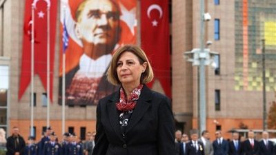 19 Eyl&uuml;l Gaziler G&uuml;n&uuml;, Vilayet Meydanı&rsquo;nda d&uuml;zenlenen t&ouml;renle kutlandı. T&ouml;ren,