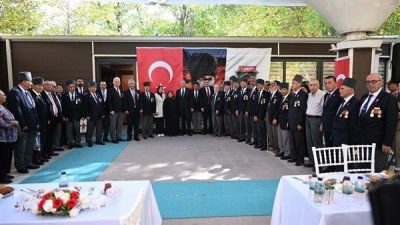 Ankara B&uuml;y&uuml;kşehir Belediye Başkanı Mansur Yavaş, 19 Eyl&uuml;l Gaziler G&uuml;n&uuml;