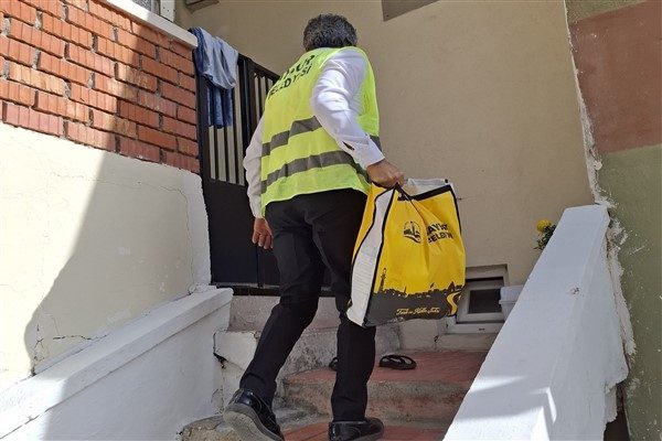 Yaşlı Destek Hizmetleri kapsamında sunulan hizmetlerle, kimsesiz ve bakıma muhta&ccedil;