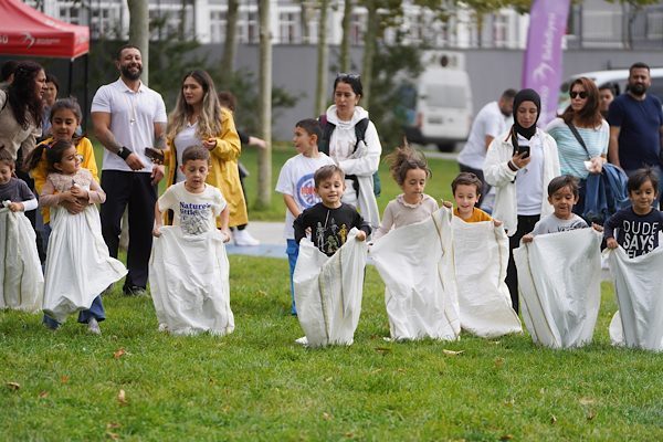 Beylikd&uuml;z&uuml; Belediyesi tarafından , Yaşam Vadisi&rsquo;nde &ldquo;Benimle Oynar Mısın?&rdquo; etkinliği