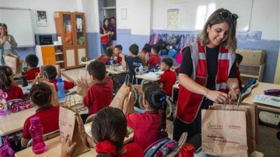 Dezavantajlı b&ouml;lgelerde bulunan 3 devlet okulunda &ouml;ğrenim g&ouml;ren 3 bin