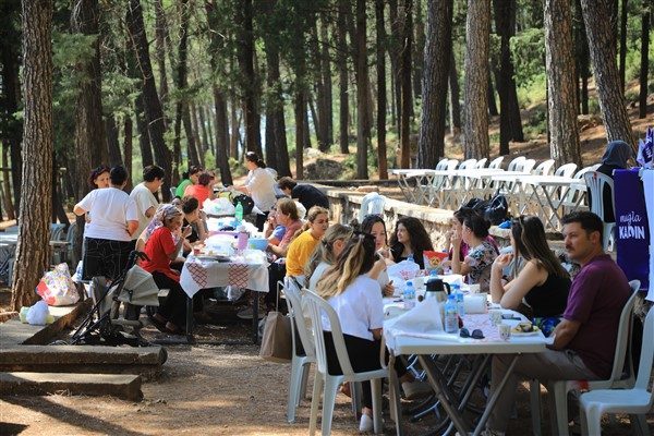 Muğla B&uuml;y&uuml;kşehir Belediyesi, Kadın Yaşam Merkezleri projesi kapsamında eğitim g&ouml;ren