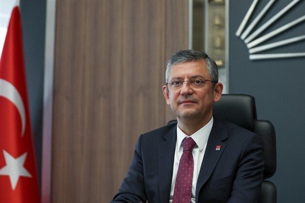 Cumhuriyet Halk Partisi (CHP) Genel Başkanı &Ouml;zel, 12 Dev Adam'ı