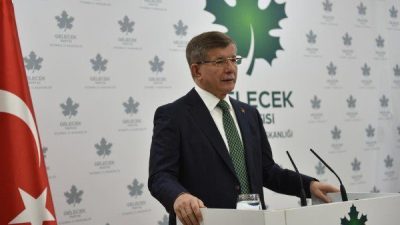 Gelecek Partisi Genel Başkanı Davutoğlu, K&uuml;tahya Simav&rsquo;da meydana gelen 5,4