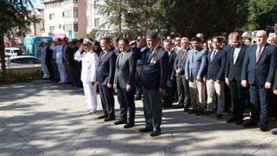 Derince&rsquo;de 19 Eyl&uuml;l Gaziler G&uuml;n&uuml; kapsamında iki program d&uuml;zenlendi. İlk