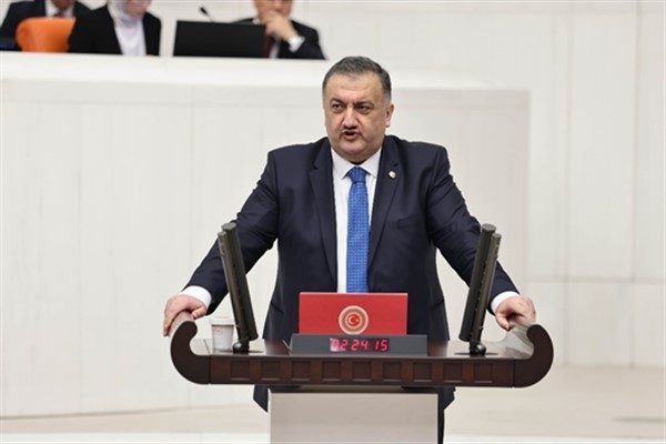 DEVA Partili Hasan Karal, yalnızca &uuml;zeri toprakla &ouml;rt&uuml;lerek kapatılmaya &ccedil;alışılan
