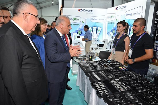 T&uuml;rk Diş Hekimleri Birliği tarafından d&uuml;zenlenen 28. Uluslararası Diş Hekimliği