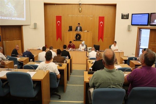 D&uuml;zce Belediye Meclisi&rsquo;nin Eyl&uuml;l ayı ikinci birleşimi, Başkan Vekili Hasan