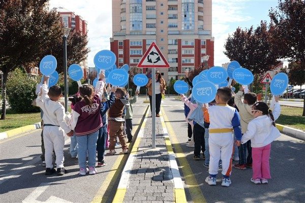 &Ccedil;ocuklara y&ouml;nelik, Eryaman Trafik Eğitim Parkı&rsquo;nda Trafik Eğitimi ve Oyunu