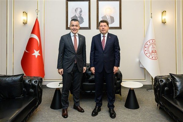 Ziyaret sonrası a&ccedil;ıklamalarda bulunan Başkan Vekili Aksoy, adliye projesinin hazırlık