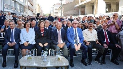 Eskişehir B&uuml;y&uuml;kşehir Belediye Başkanı Ayşe &Uuml;nl&uuml;ce, se&ccedil;im d&ouml;neminde vatandaşlara verdiği