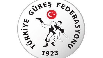 Hırvatistan'da d&uuml;zenlenen D&uuml;nya G&uuml;reş Şampiyonası kadınlar 50 kiloda Evin Demirhan