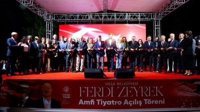 A&ccedil;ılış t&ouml;reninde yaptığı konuşmada Huzurpark&rsquo;ta bulunan amfi tiyatronun restorasyon ve