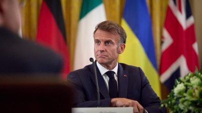 Fransa Cumhurbaşkanı Emmanuel Macron, ABD Başkanı Donald Trump ile telefon