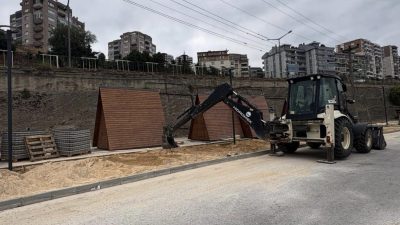 Gemlik Belediyesi tarafından, kent sahiline yeni bir yaşam alanı kazandırıyor.