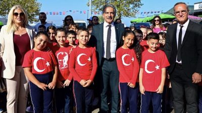 Gemlik&rsquo;in D&uuml;şman İşgali&rsquo;nden Kurtuluşu&rsquo;nun 103. yılı kutlamaları sabah saatlerinde Atat&uuml;rk