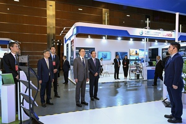 Cumhurbaşkanı Yardımcısı Han Zheng, bug&uuml;n Beijing&rsquo;de d&uuml;zenlenen 2025 K&uuml;resel Enerji