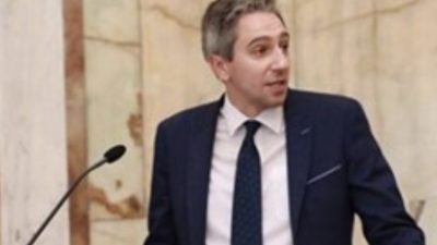 İrlanda Başbakan Yardımcısı Simon Harris, yaptığı a&ccedil;ıklamada, Birleşik Krallık Dışişleri