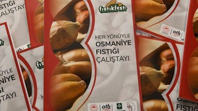 Osmaniye Belediye Başkanı İbrahim &Ccedil;enet,&nbsp;FISTIKFEST kapsamında hazırlanan &ldquo;Her Y&ouml;n&uuml;yle Osmaniye
