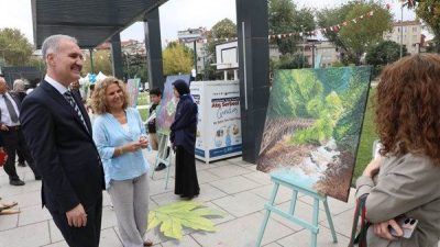 Etkinlikte Endonezya&rsquo;dan 4, Singapur&rsquo;dan 2 &uuml;nl&uuml; sanat&ccedil;ı yer alırken, g&ouml;n&uuml;ll&uuml;