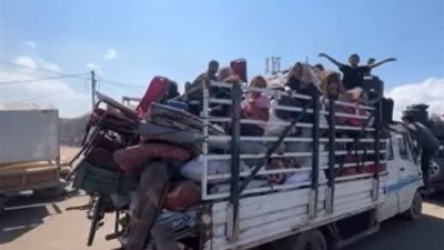 Avichay Adraee, X'te yaptığı bir paylaşımda, b&ouml;lge sakinlerinin Selahaddin Caddesi