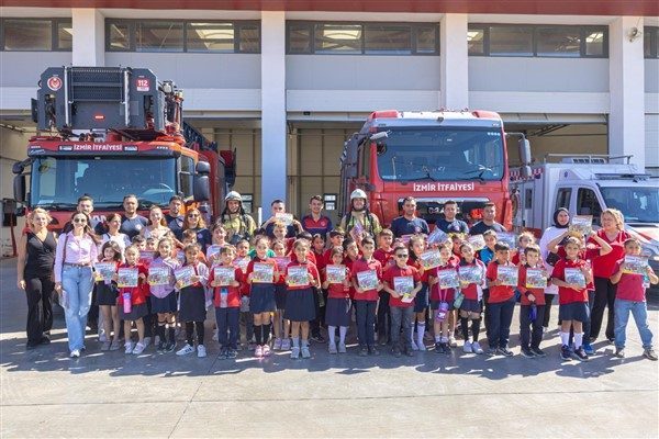 İzmir B&uuml;y&uuml;kşehir Belediyesi İtfaiye Dairesi Başkanlığı ile Sosyal Hizmetler Dairesi