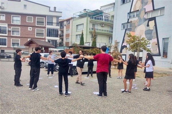 İzmir B&uuml;y&uuml;kşehir Belediye Başkanı Kadın ve Aile Hizmetleri Dairesi Başkanlığı'na