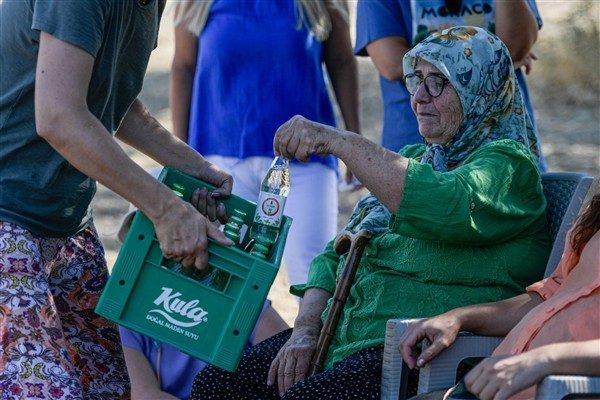 İzmir B&uuml;y&uuml;kşehir Belediyesi Tarımsal Hizmetler Dairesi Başkanlığı tarafından y&uuml;r&uuml;t&uuml;len proje
