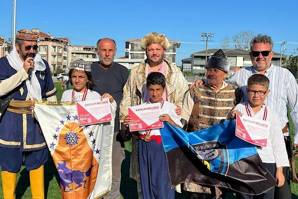 &Ccedil;anakkale&rsquo;nin Biga il&ccedil;esinde 18 Eyl&uuml;l Kurtuluş G&uuml;n&uuml; etkinlikleri, renkli g&ouml;r&uuml;nt&uuml;lere
