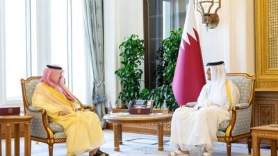 Katar Başbakanı ve Dışişleri Bakanı Şeyh Al Sani, Suudi Arabistan