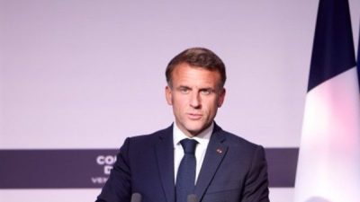 Fransa Cumhurbaşkanı Macron,&nbsp; Rusya'nın Polonya'ya y&ouml;nelik İHA saldırılarının ardından, NATO