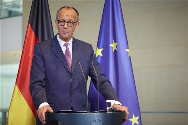Almanya Başbakanı Friedrich Merz, Bel&ccedil;ika Başbakanı'nın Essen&rsquo;de Lahav Shani ve