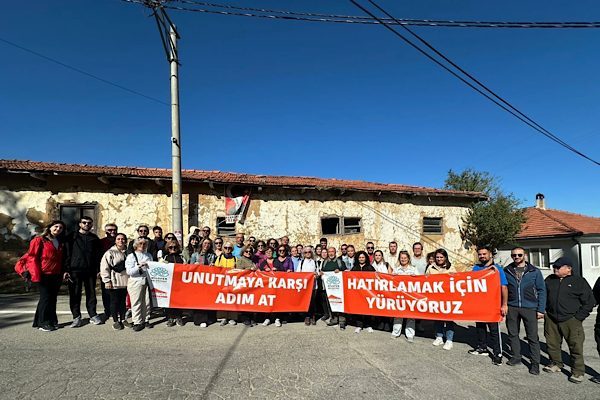 Nil&uuml;fer Belediyesi ve Alzheimer Derneği Bursa Şubesi iş birliğiyle, Mysia