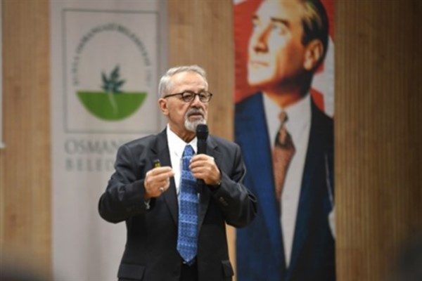 Konya&rsquo;nın Kulu il&ccedil;esine bağlı Kırkkuyu Mahallesi&rsquo;nde 4,0 b&uuml;y&uuml;kl&uuml;ğ&uuml;nde bir deprem