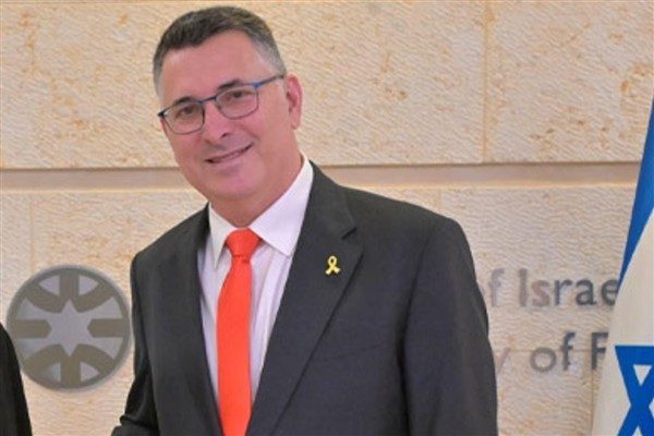 İsrail Dışişleri Bakanı Saar, Arnavutluk Dışişleri Bakanı Elisa Spiropali ile